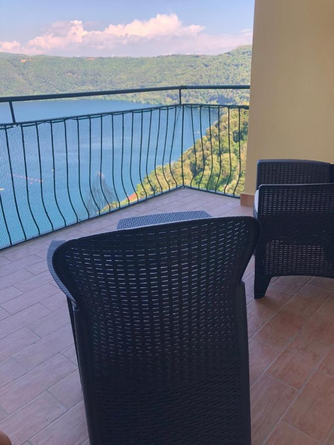 Dimora Diamante Del Lago Castel Gandolfo Buitenkant foto